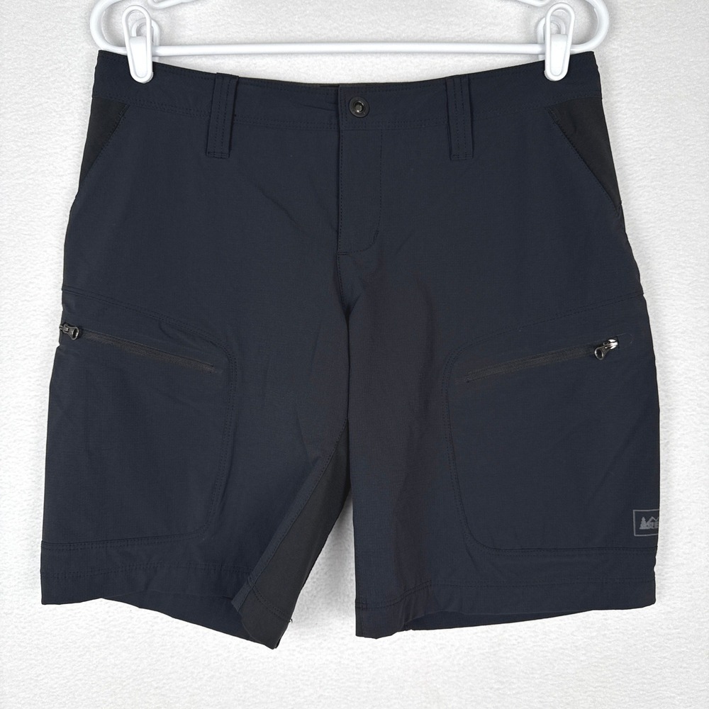 REI Womens 8 Black Hiking Shorts Zip Cargo Pockets Nylon Spandex Ripstop Utility